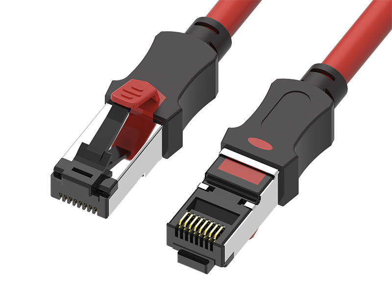 Dvobojni patch kabel